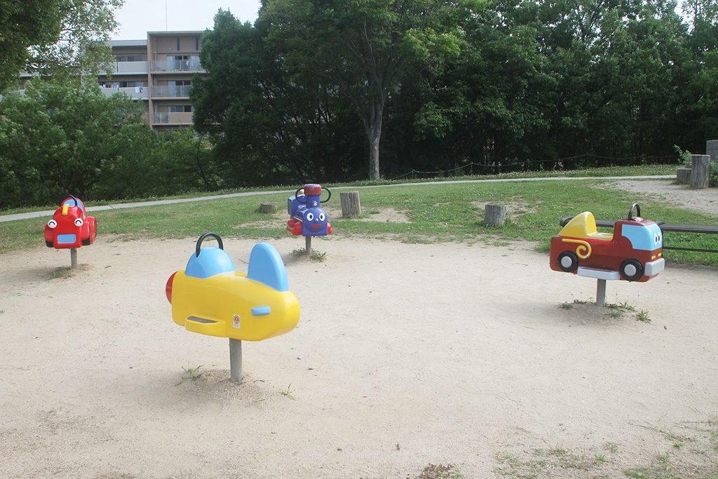 スイング遊具/垂水健康公園(兵庫県/神戸市)