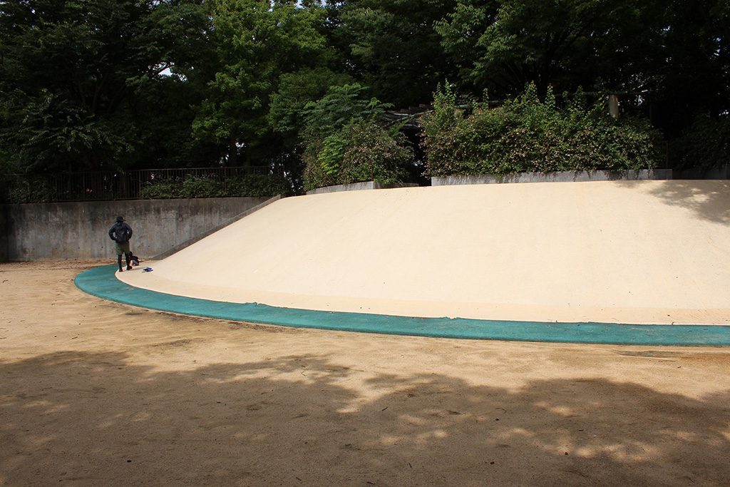 ワイド滑り台/大井戸公園（兵庫県/尼崎市）