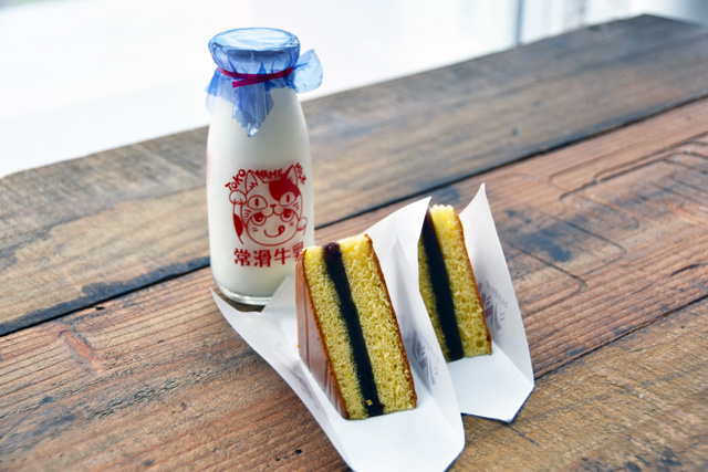 シベリアはこしあん・つぶあん各380円、牛乳は220円/ジブリパーク（愛知県／長久手市）