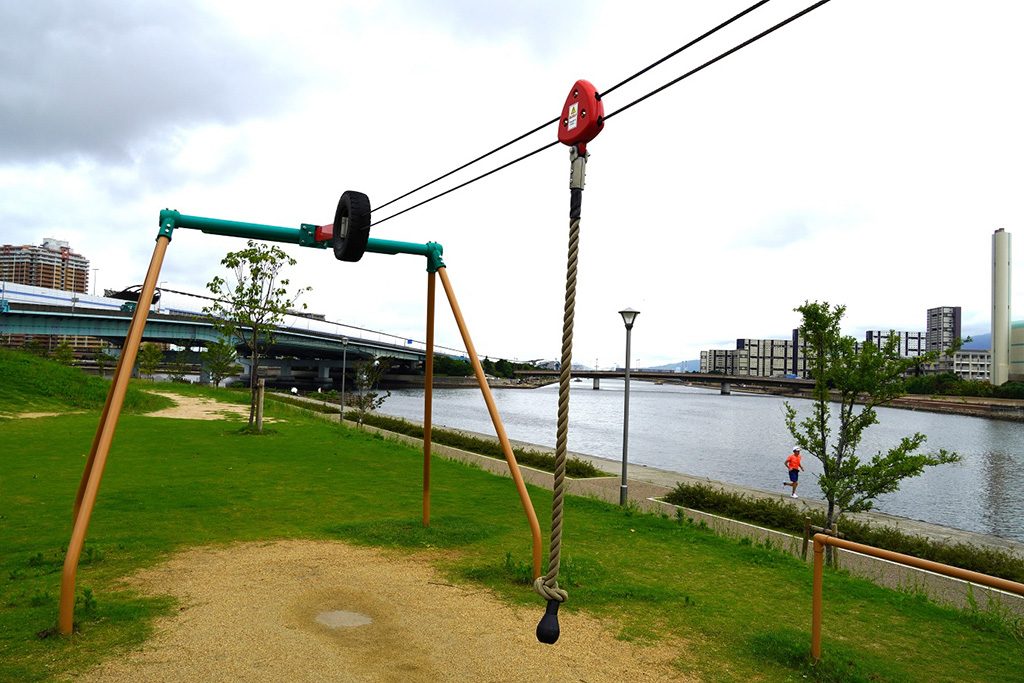 ターザンロープ/西宮浜総合公園 ~みやっこキッズダム~(兵庫県/西宮市)