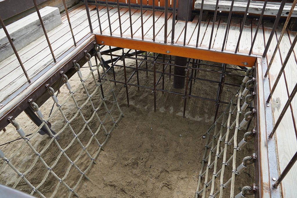 ロープ式のはしご/浜甲子園運動公園（兵庫県/西宮市）