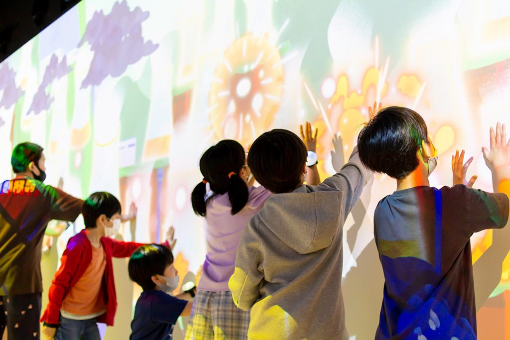 映像展示「バランスプラネット」/エコルとごし（東京都/品川区）