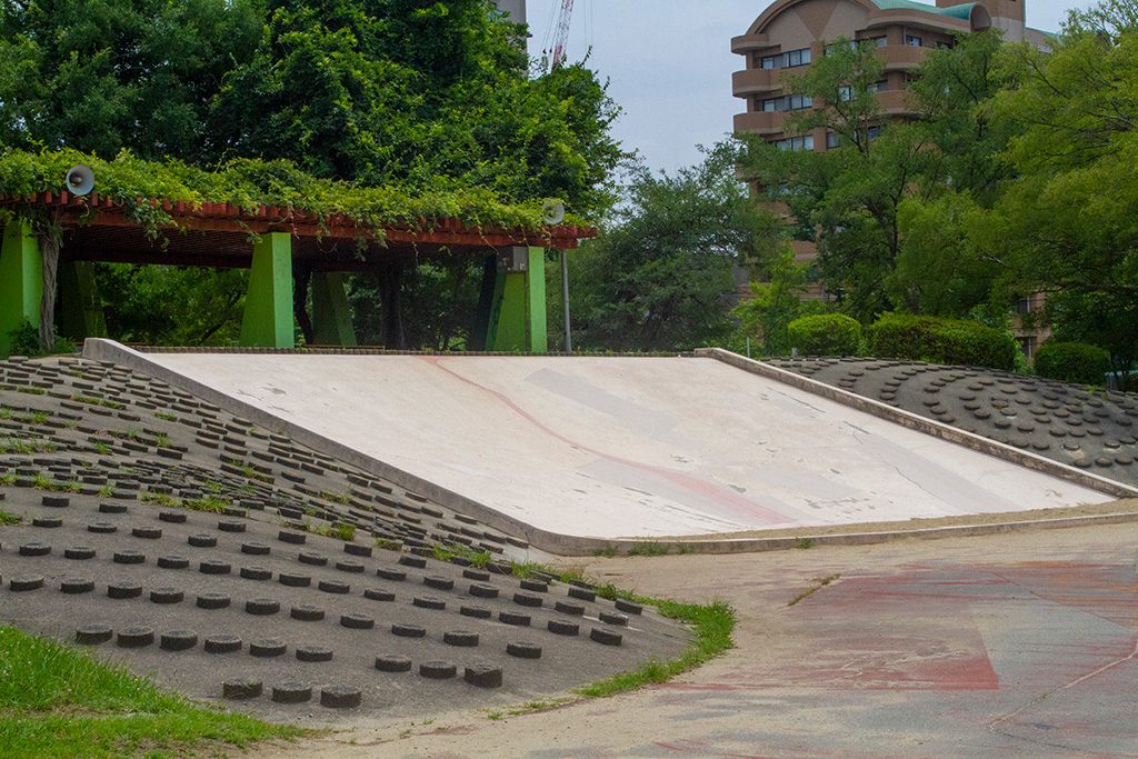 石滑り台/住之江公園（大阪府/大阪市）