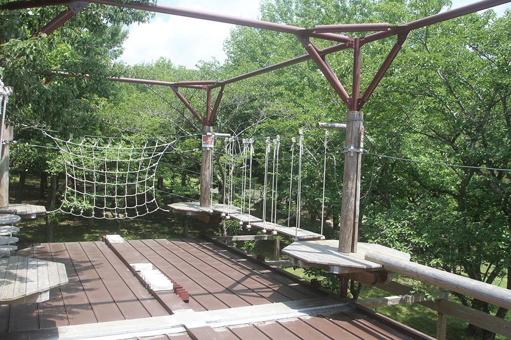 空中アスレチック「ルーフトップアドベンチャー」/しあわせの村(兵庫県/神戸市)