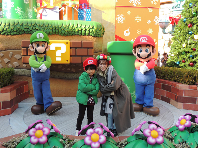 マリオ＆ルイージと一緒にウィンターバージョンで記念撮影できる／ユニバーサル・スタジオ・ジャパン（大阪府）