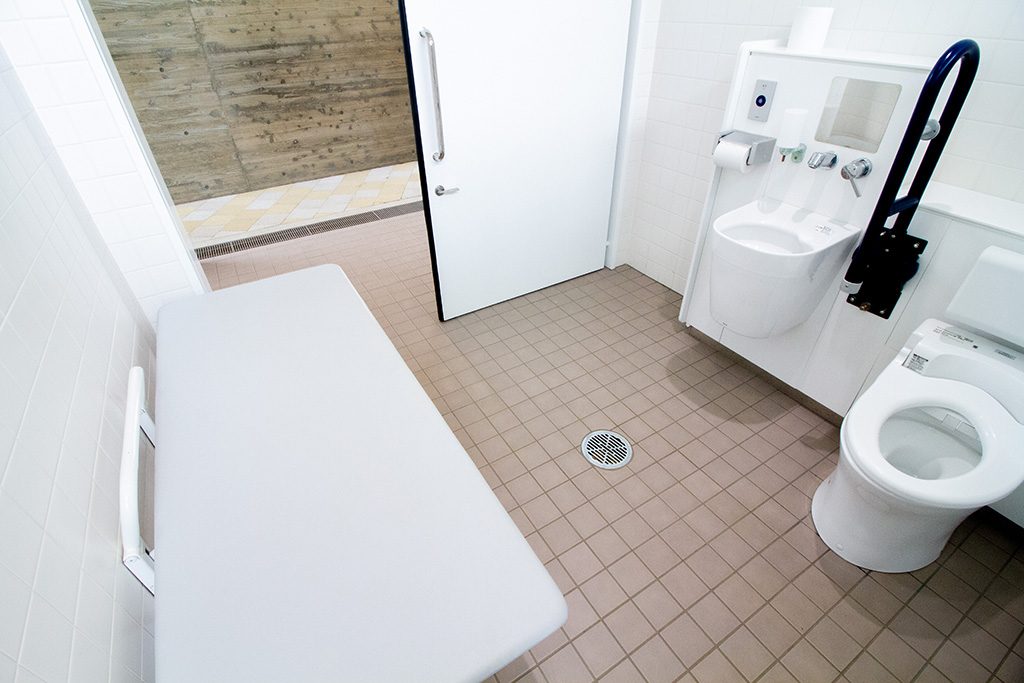 多目的トイレ/彩都はなだ公園(大阪府/茨木市)