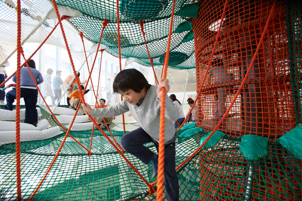 京王あそびの森 HUGHUG