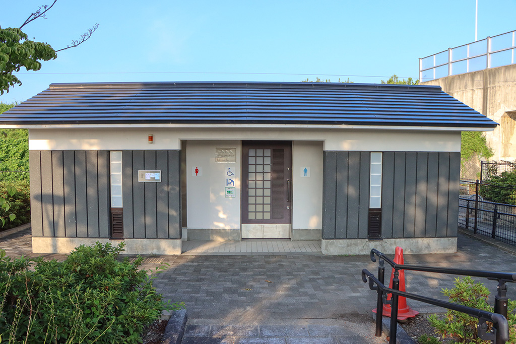 園内のトイレ/笠井公園(京都府/京都市)