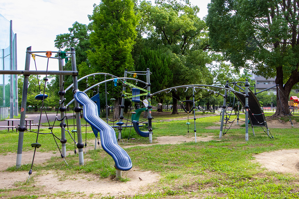 児童用の遊具広場/金岡公園（大阪府/東大阪市）