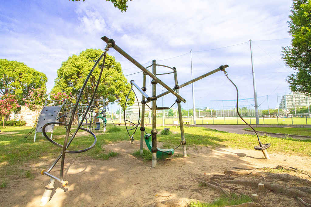 小型複合遊具/金岡公園（大阪府/東大阪市）