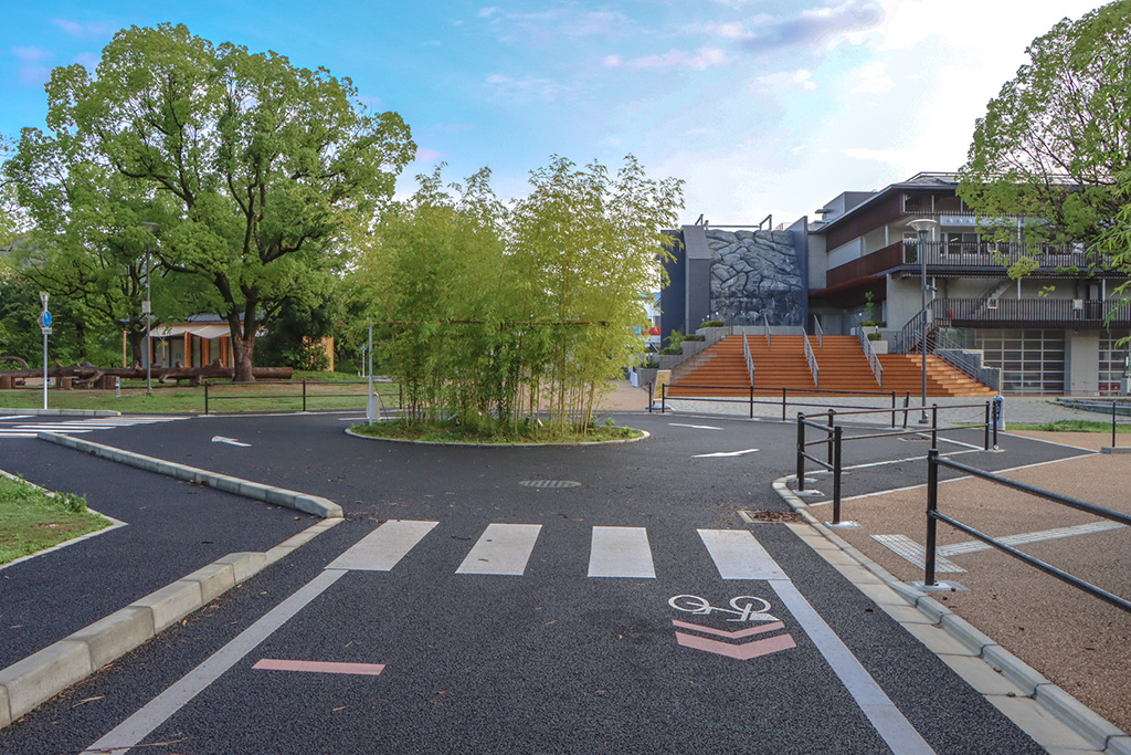リアルに再現された一般道路/大宮交通公園(京都府/京都市)