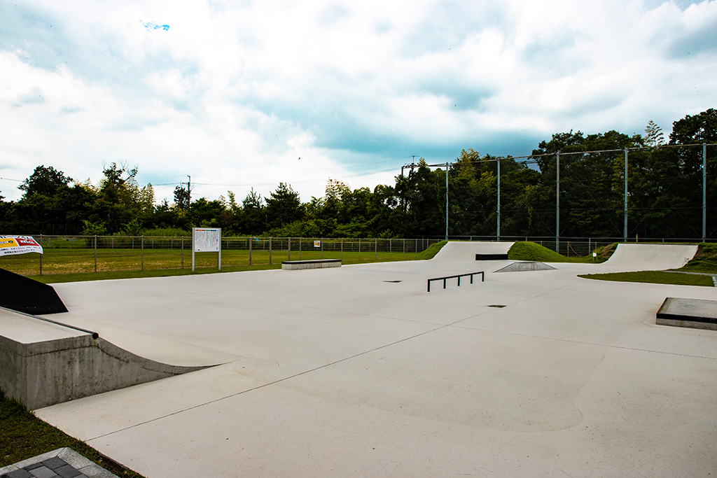 スケートボードパーク/男山レクリエーションセンター(京都府/八幡市)