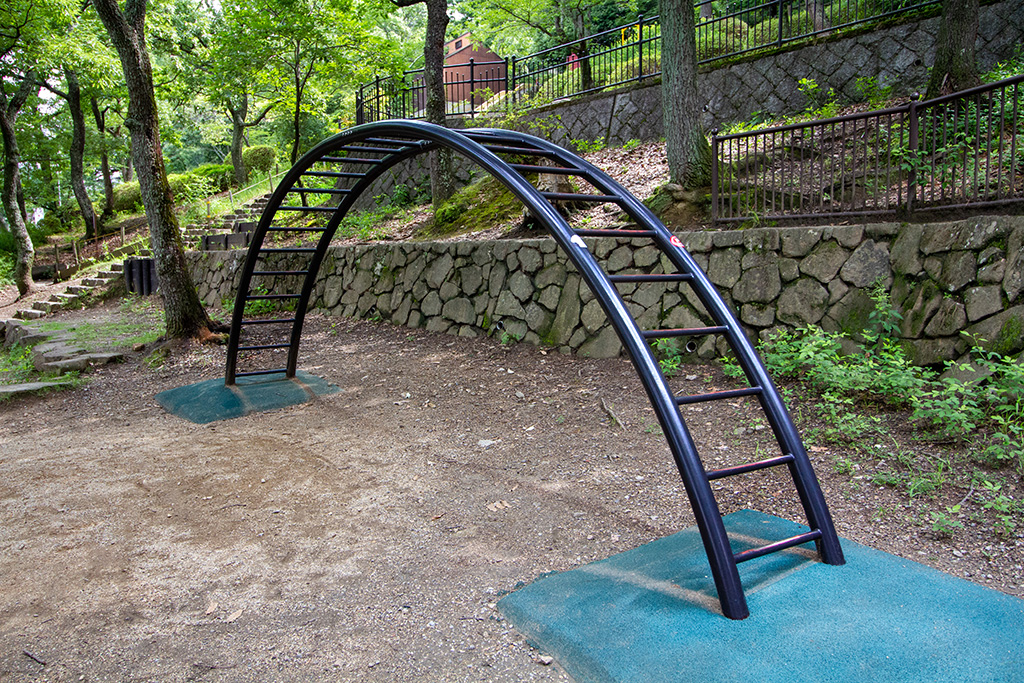 うんてい/自然豊かな枚岡公園(大阪府/東大阪市)