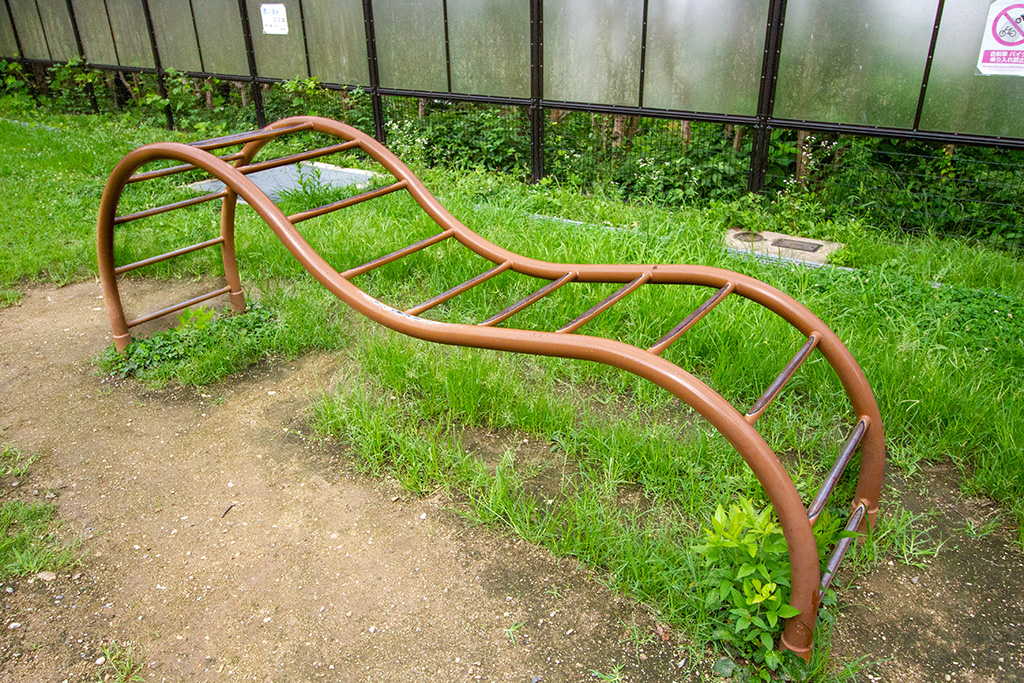 太鼓はしご/自然豊かな枚岡公園(大阪府/東大阪市)