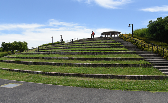 だんだんテラス/伊丹スカイパーク（兵庫県/伊丹市）