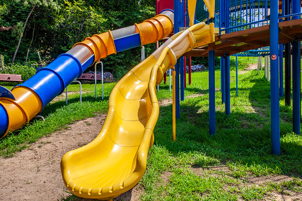 2種類の滑り台/永楽ゆめの森公園（大阪府/熊取町）