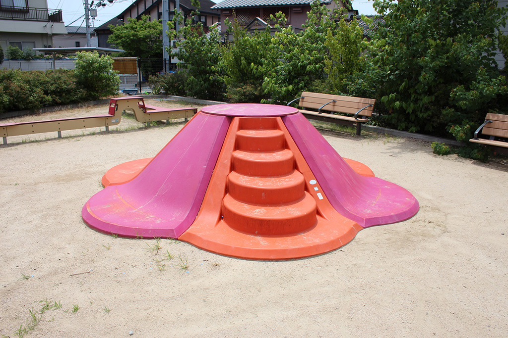 滑り台/北伊丹第2公園（兵庫県/伊丹市）