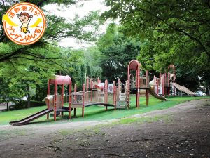 ショッピングモールすぐそば!子どもも大人も楽しい十六名公園(伊丹市)