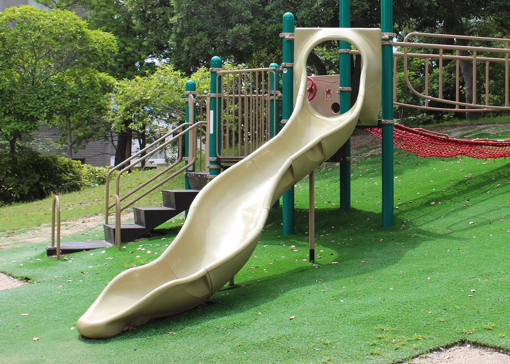 滑り台/昆陽池公園（兵庫県/伊丹市）