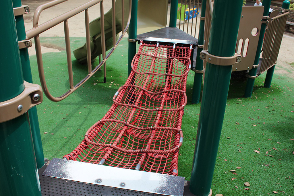 ネットの橋/昆陽池公園（兵庫県/伊丹市）