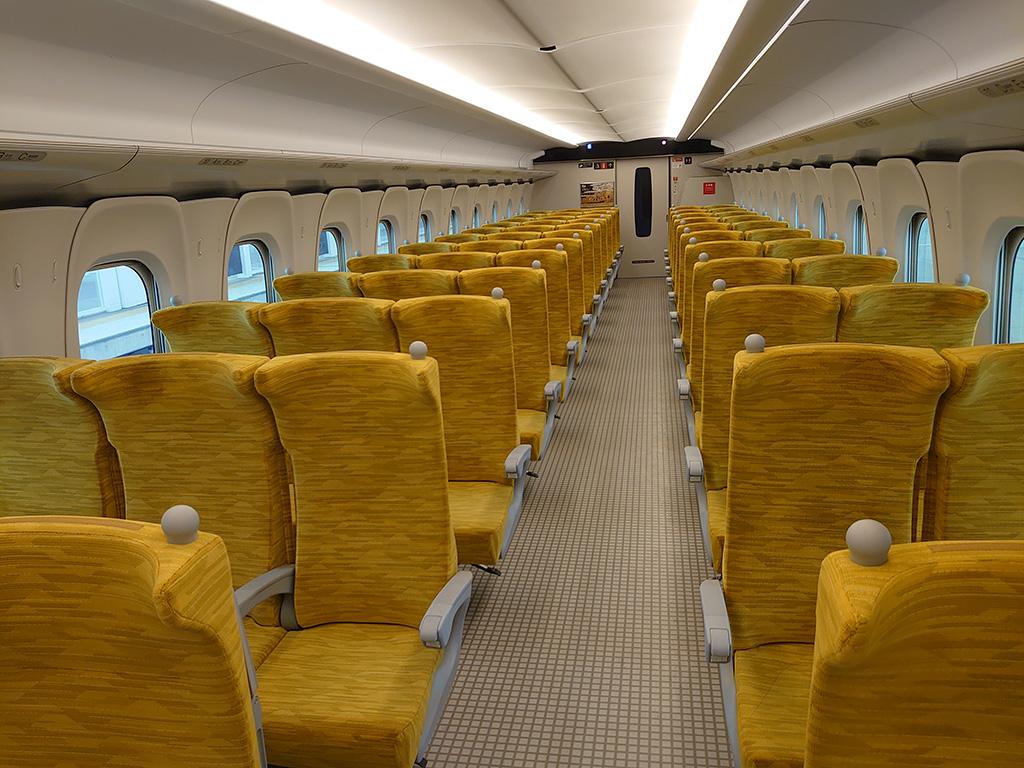 自由席|西九州新幹線「かもめ」