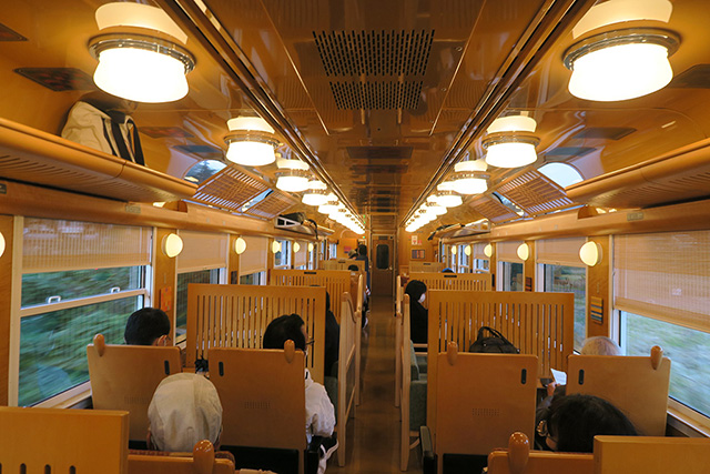 1号車|ふたつ星4047