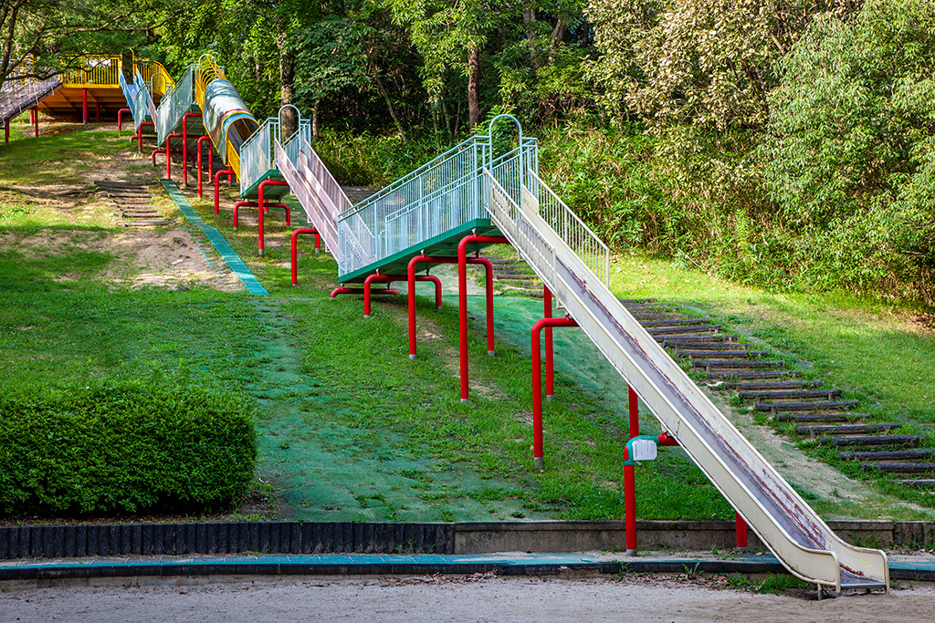 ロング滑り台/蜻蛉池公園（大阪府/岸和田市）
