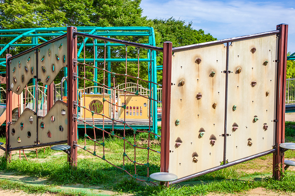 クライミングウォール/蜻蛉池公園（大阪府/岸和田市）