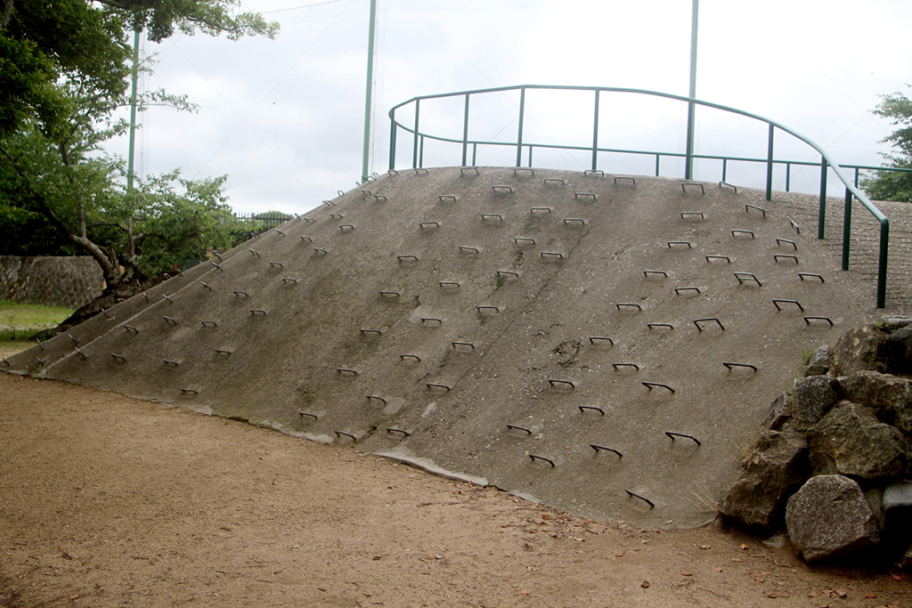 クライミングウォール/明石公園（兵庫県/明石市）
