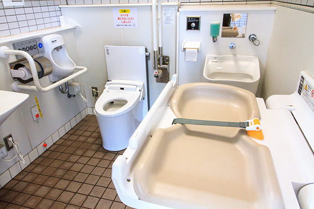 トイレ室内/深北緑地（大阪府/大東市）