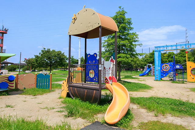 幼児用滑り台/深北緑地（大阪府/大東市）