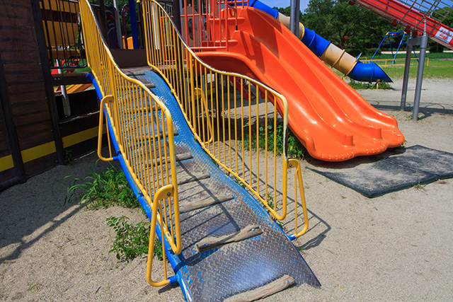 複合遊具/深北緑地（大阪府/大東市）