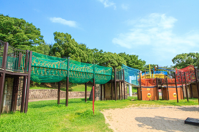 大型複合遊具/深北緑地（大阪府/大東市）