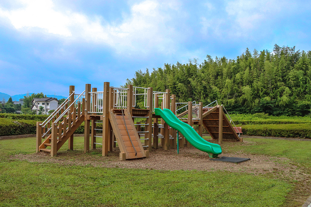 複合遊具/亀岡運動公園（大阪府/亀岡市）