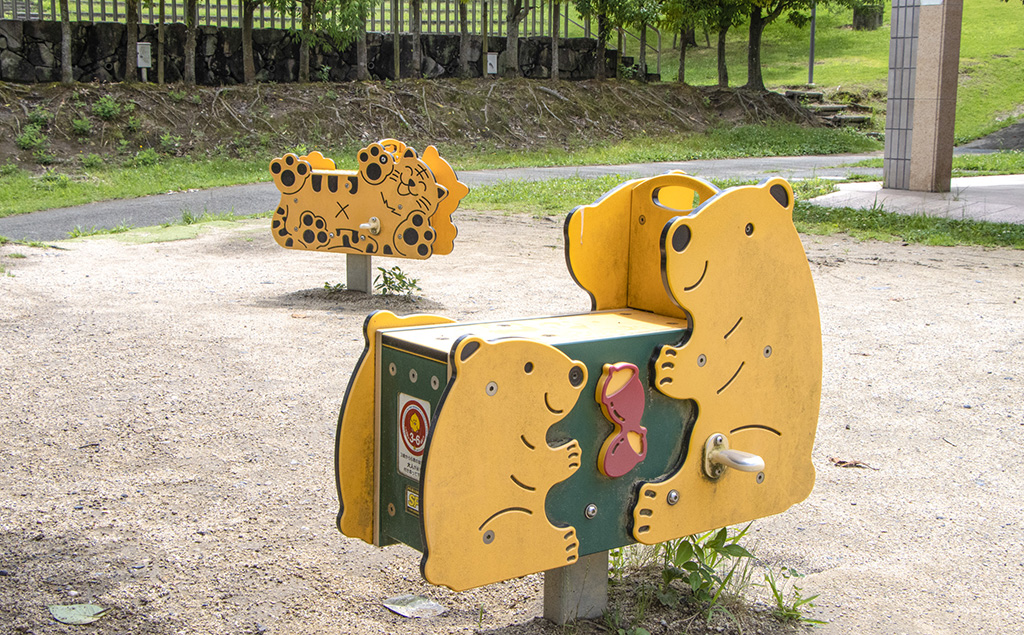 スイング遊具/田辺公園(京都市/京田辺市)