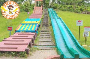 嵐山-高雄パークウエイ(右京区)は、遊具のほか自然に囲まれた見どころも満載!