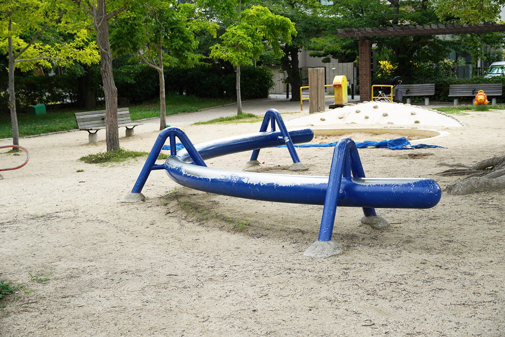 平均台/津知公園（兵庫県/芦屋市）