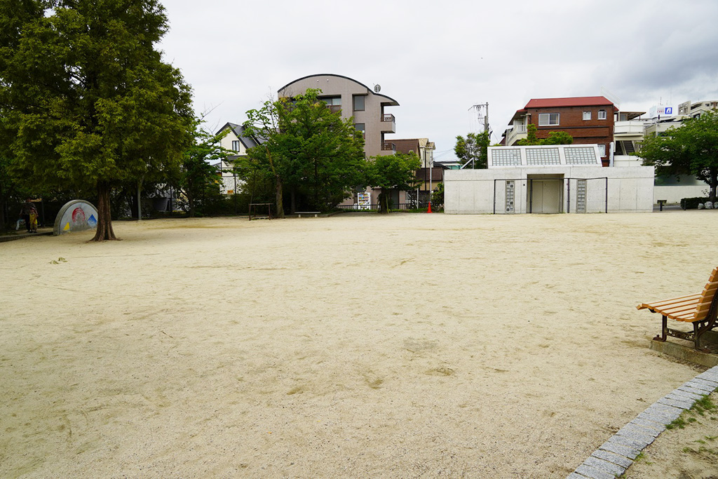 グラウンド/津知公園（兵庫県/芦屋市）