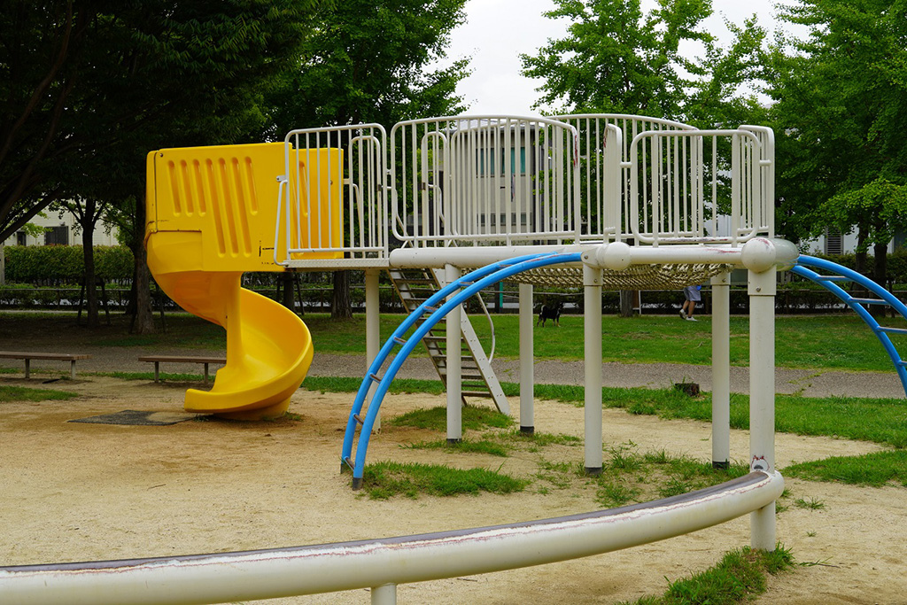 アーチラダー/芦屋市総合公園（兵庫県）