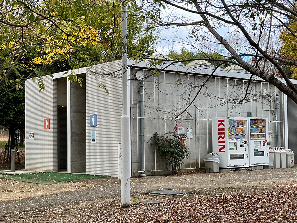 トイレ/芦屋市総合公園（兵庫県）