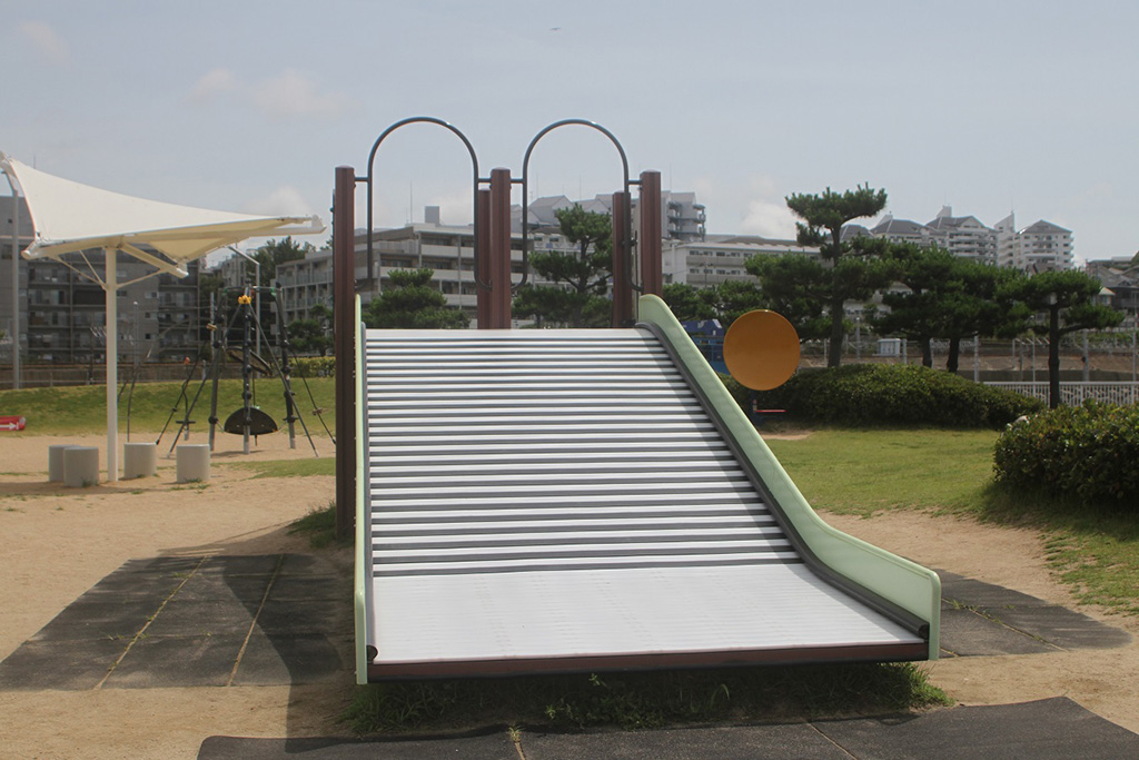 ワイドスライダー/大蔵海岸公園(兵庫県/明石市)