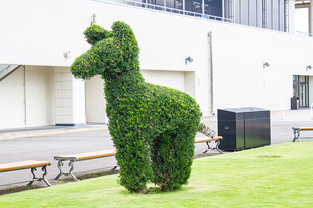 馬のオブジェ/京都競馬場 緑の広場（京都府/京都市）