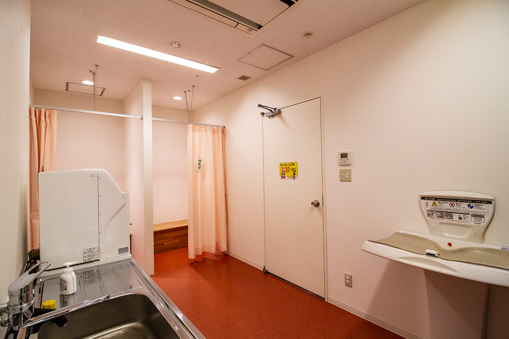 授乳室/京都競馬場 緑の広場（京都府/京都市）