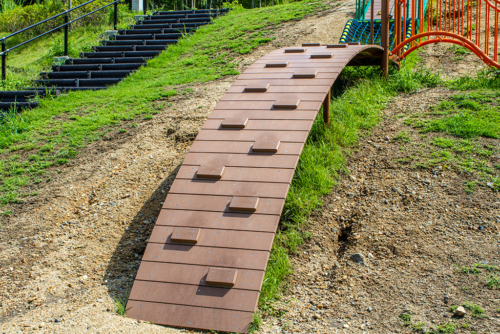 クライミング遊具/京都市洛西竹林公園(京都府)