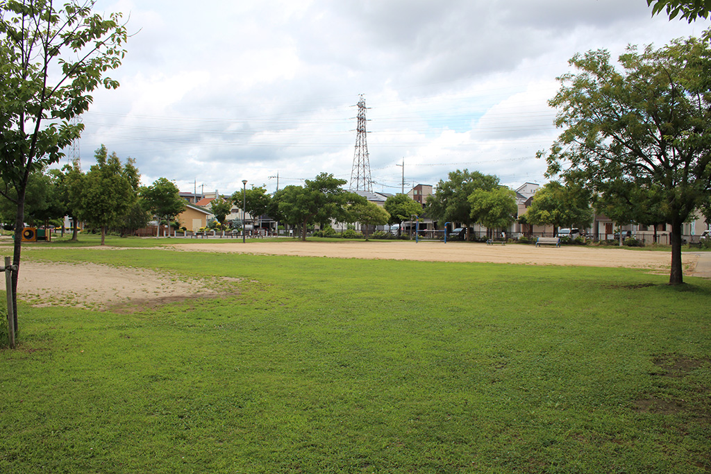 芝生広場/昆陽南公園(兵庫県/伊丹市)