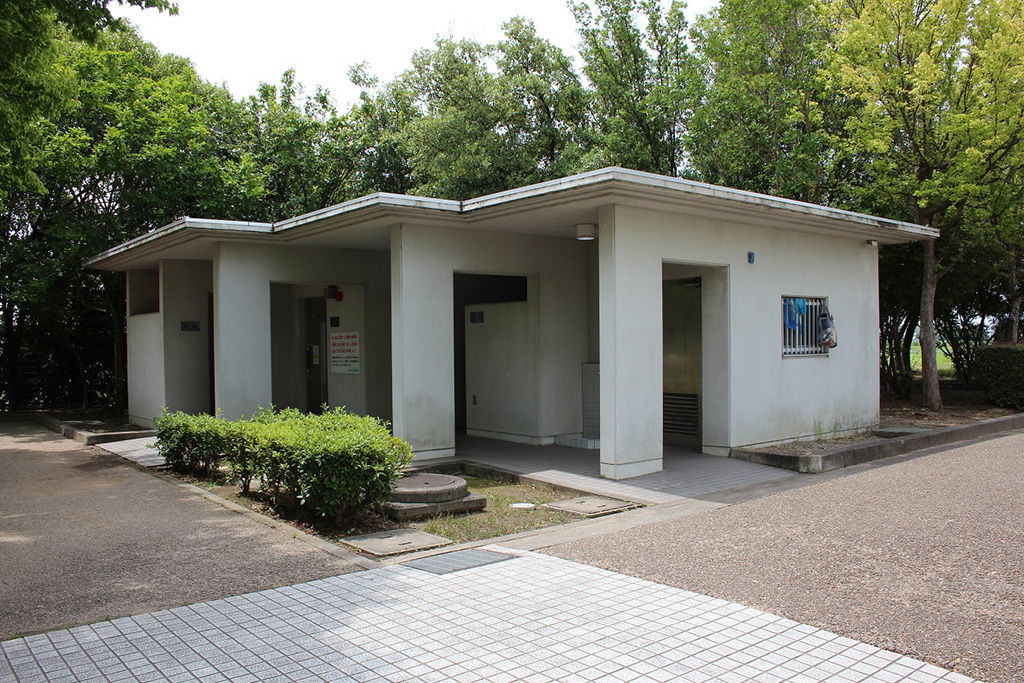 トイレ/下河原緑地(兵庫県/伊丹市)