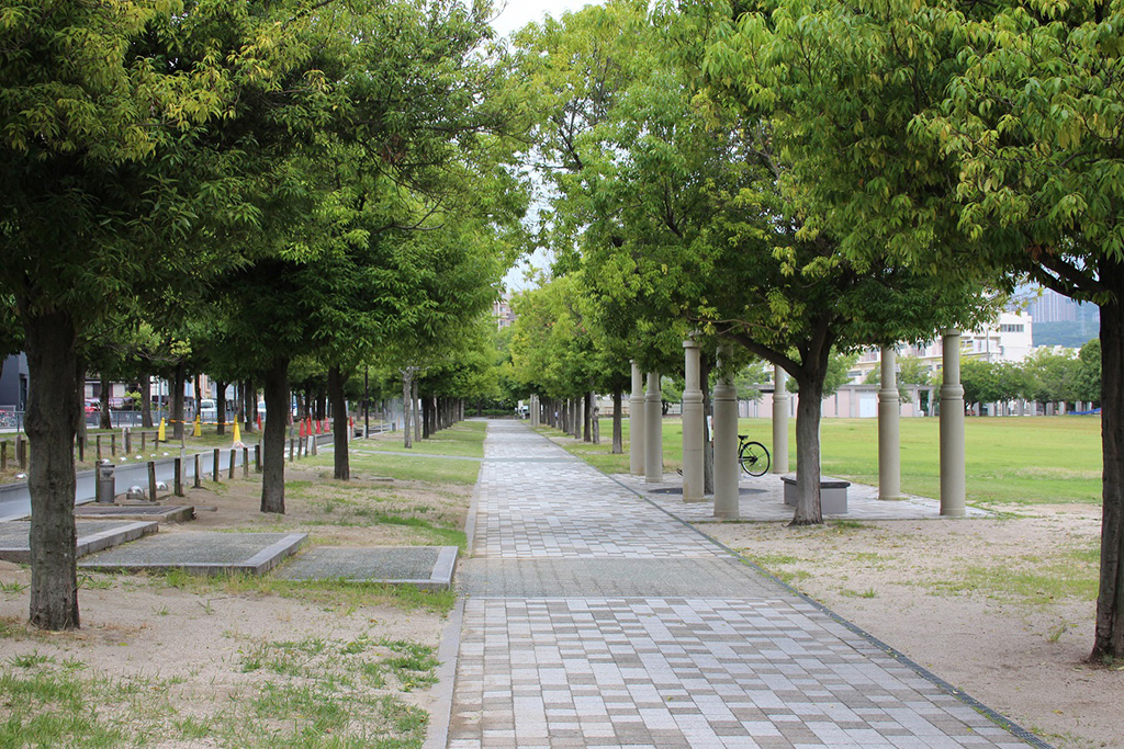 遊歩道/末広中央公園（兵庫県/宝塚市）