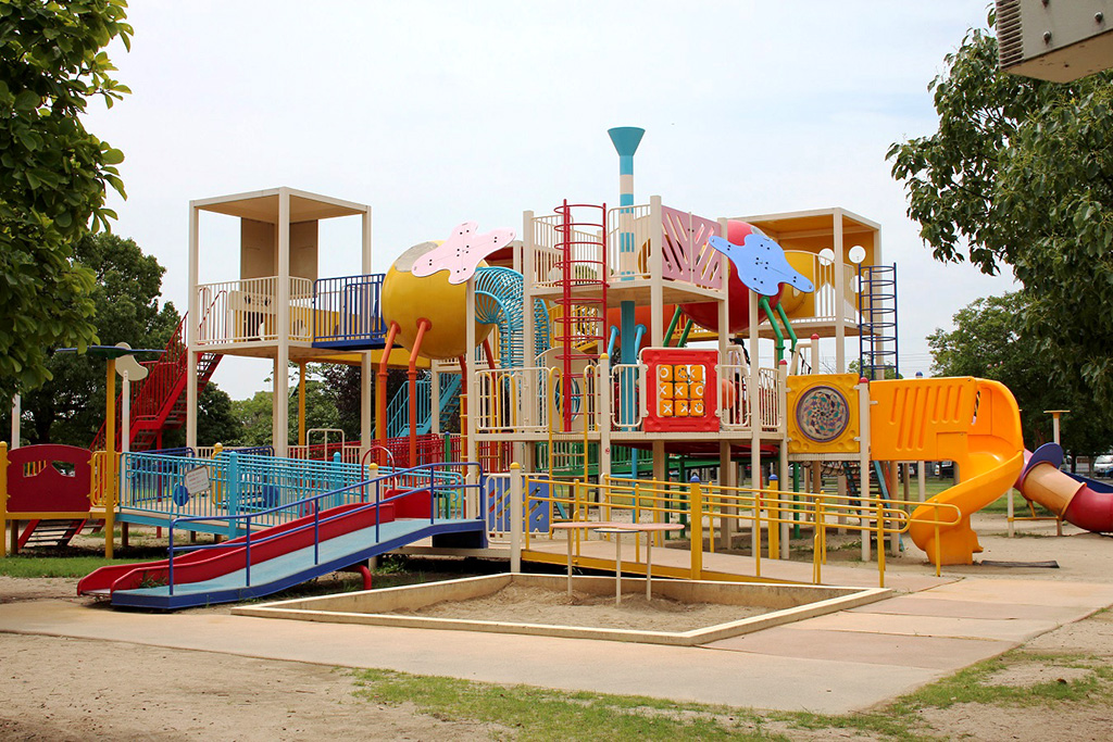大型複合遊具/末広中央公園（兵庫県/宝塚市）