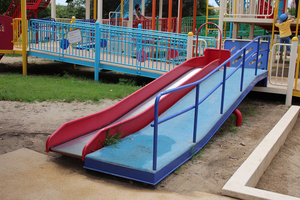 幼児用滑り台/末広中央公園（兵庫県/宝塚市）