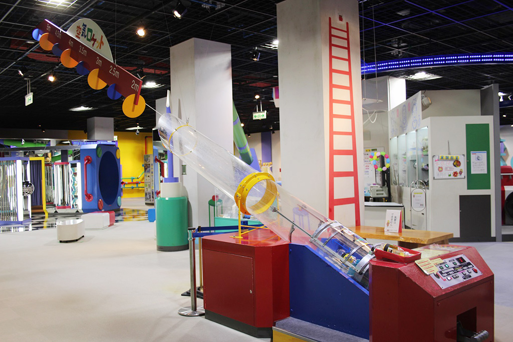 空気ロケット/橿原市立こども科学館（奈良県）